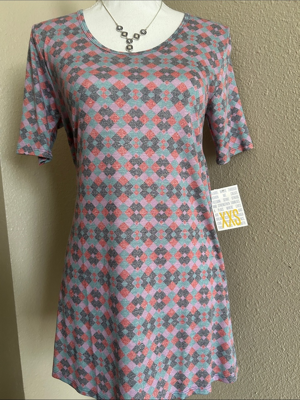 LuLaRoe Oversized Pink and Gray Short Sleeve Patterned Tunic